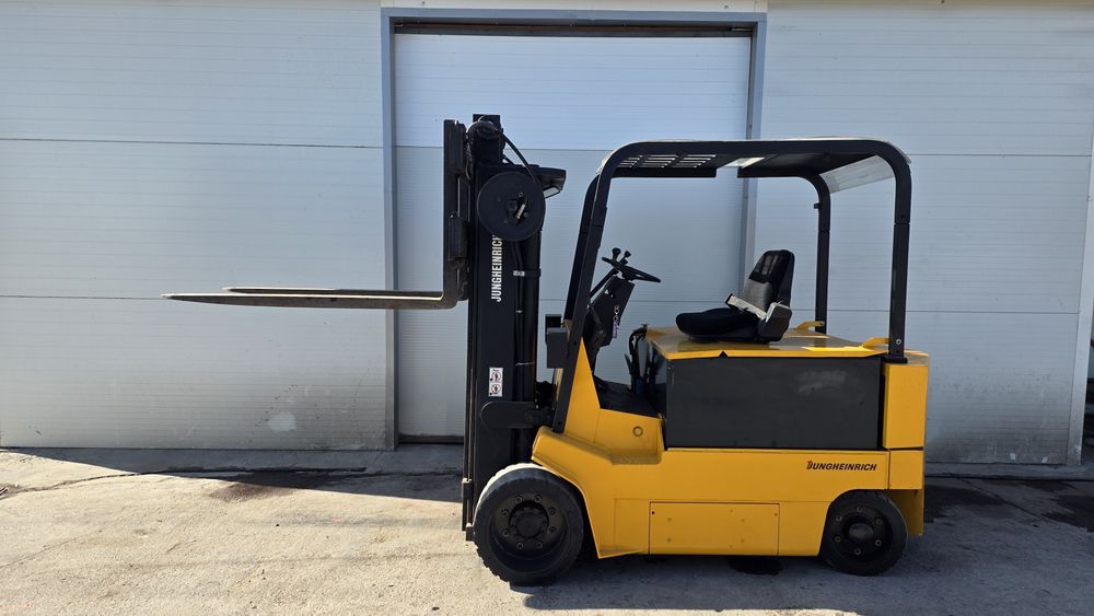 Wózek widłowy Jungheinrich Yale 5 ton triplex elektryczny  kontenerowy