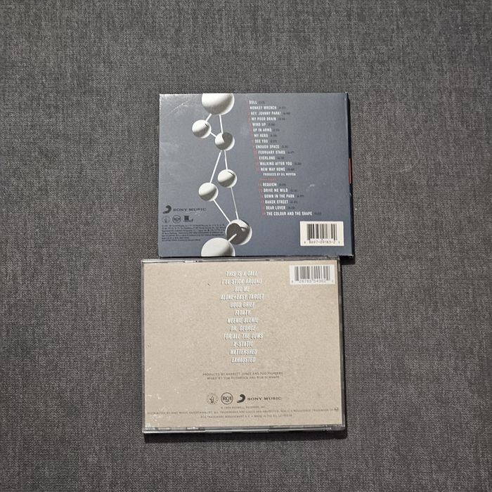 Foo Fighters 2 albumy
