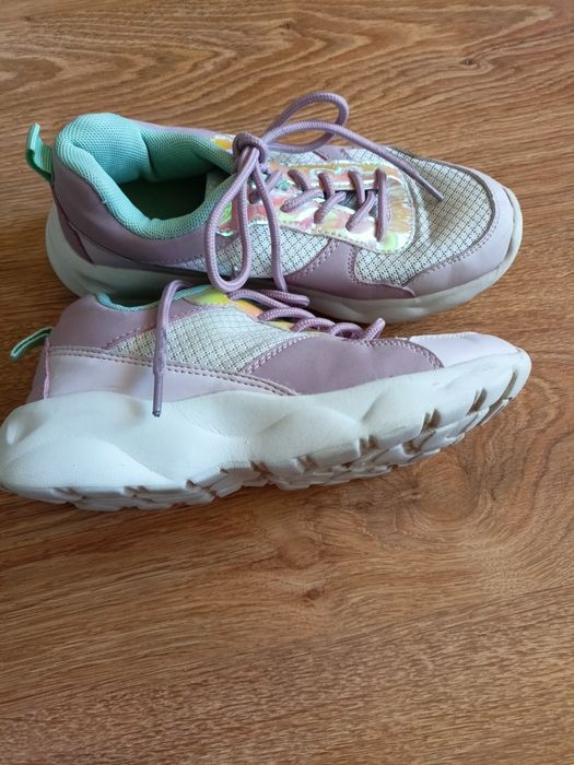 Buty dziewczęce roz 35