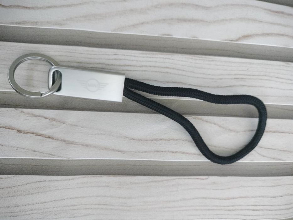 Porta chaves mini em caixa