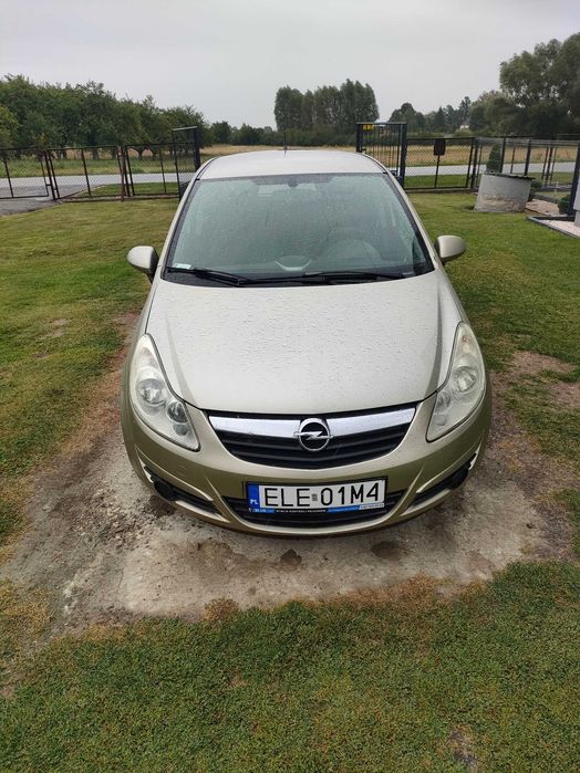 Opel Corsa 1.4 !