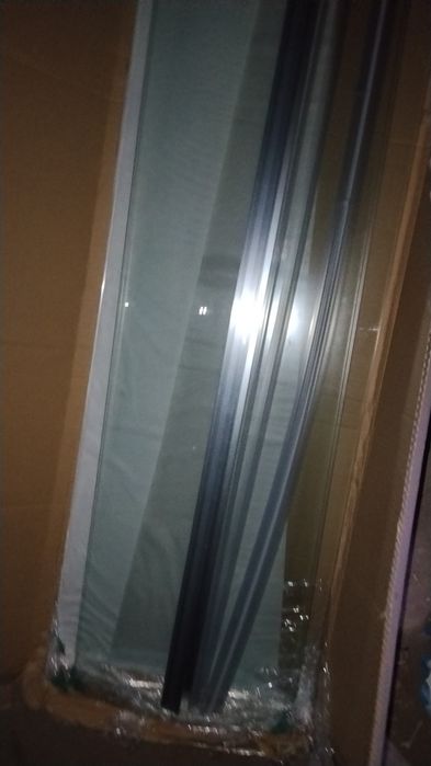 Продам душову кабіну нову