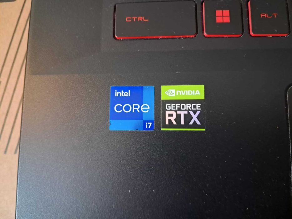Sprzedam laptop MSI