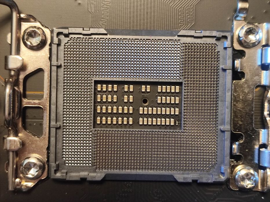 MSI MAG Z790 TOMAHAWK WIFI | LGA1700 | DDR5 | Stan BDB | Gwarancja