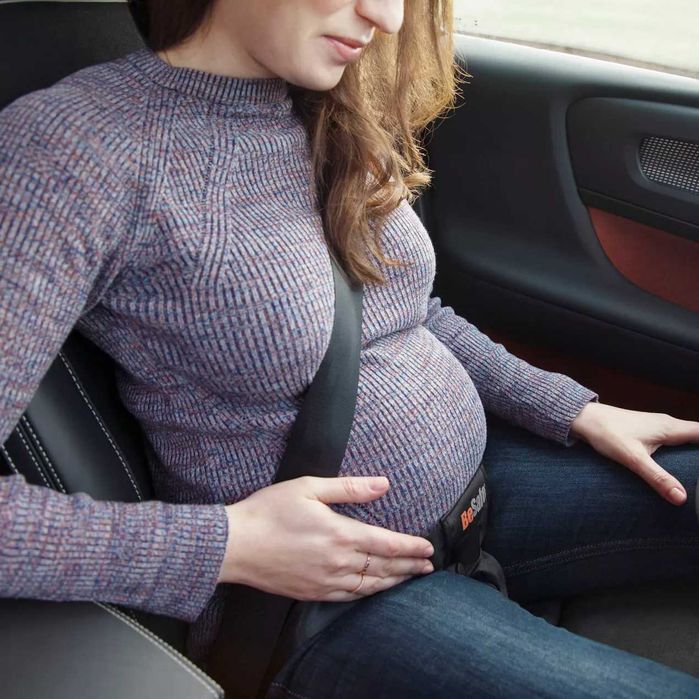 Besafe nakladka do auta dla ciezarnej adapter do pasow
