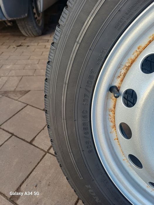 Koła zimowe 16 Vivaro,Trafik Primaster