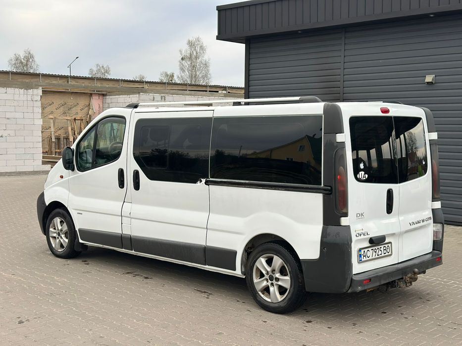 Продам Opel Vivaro 1.9 TDI.