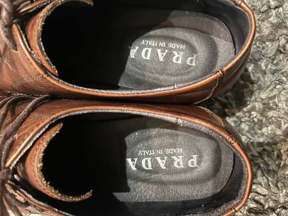 Туфлі мешти Prada