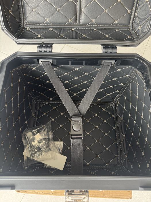 Top case aluminio 45L