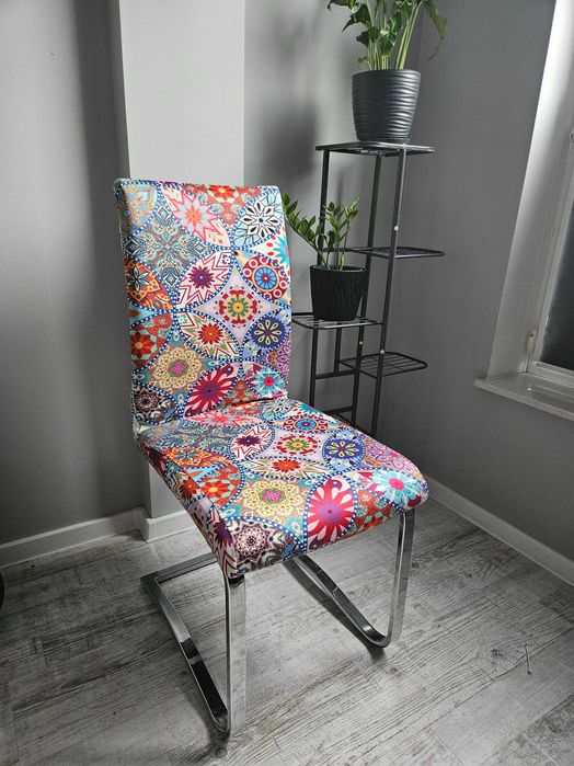 Pokrowce na krzesła wzór folklor kolorowe 4 szt uniwersalne