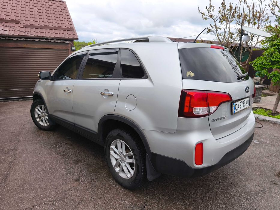 Авто Kia Sorrento