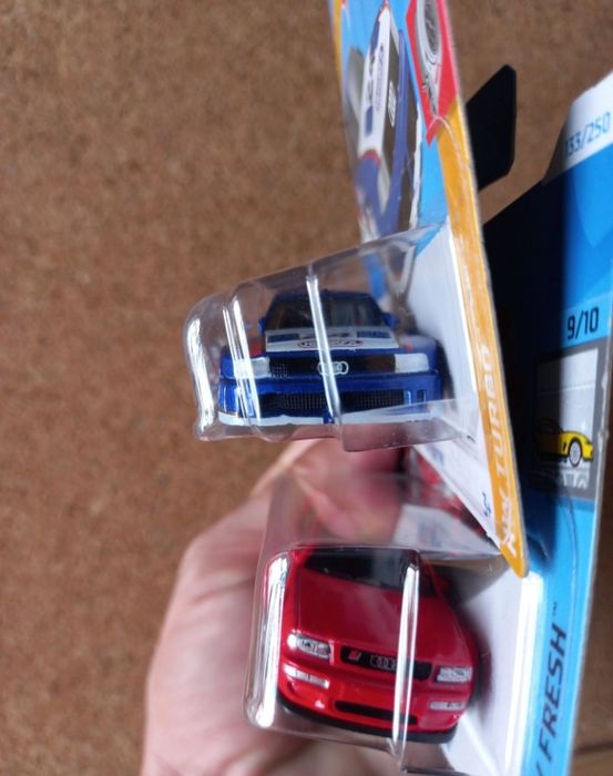 Conjunto 2 - audi's hot wheels