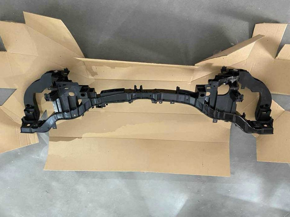 Lincoln MKC Панель передняя верхняя радиатора телевизор EJ7Z8A284D