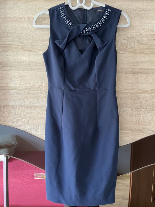 Elegancka granatowa sukienka Orsay, rozmiar 36