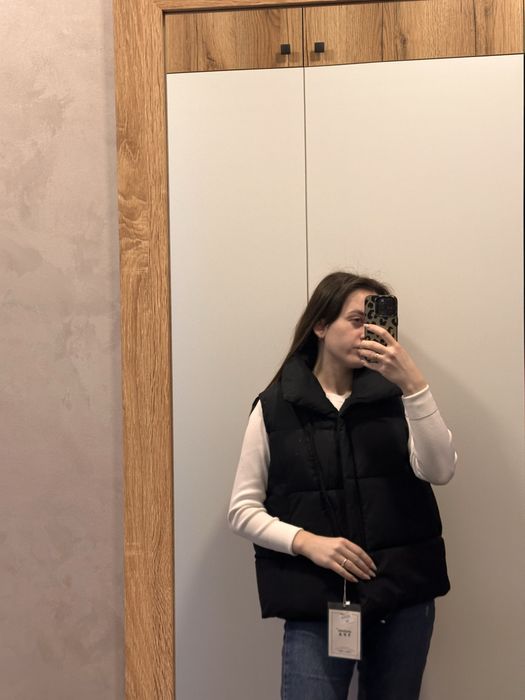 Нова жіноча жилетка безрукавка оверсайз верхній одяг куртка