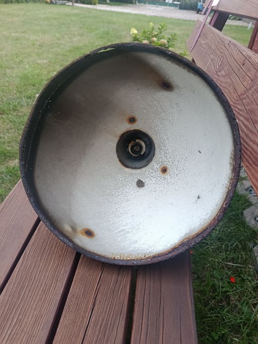 Stara lampa uliczna emaliowana PRL