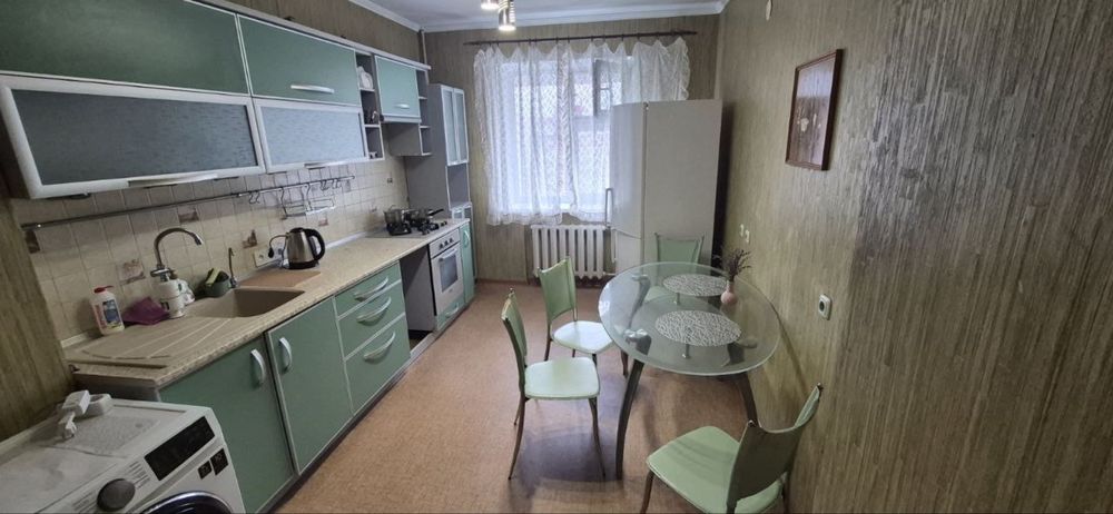 2-кімн.квартира в новобудові по В.Українця, світло постійно.