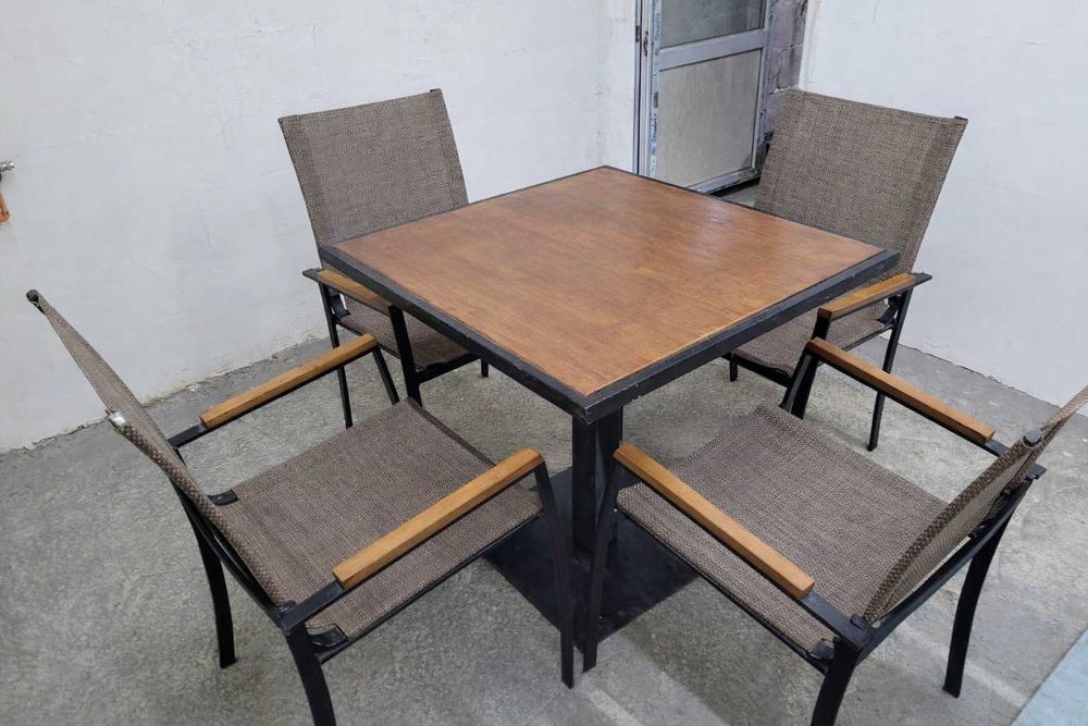 Садові меблі, меблі для кафе.