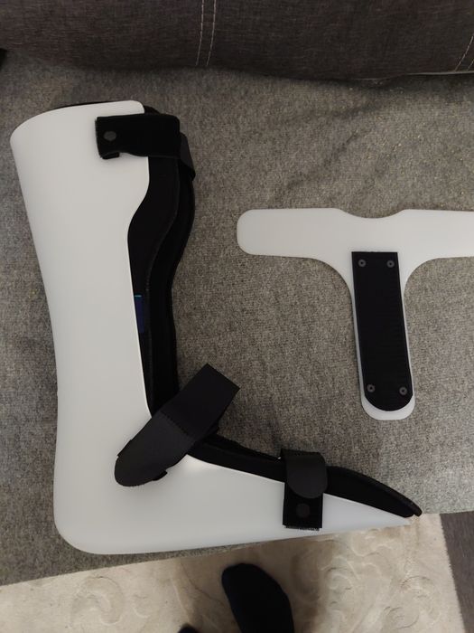 Ортез галиностопный новый!белый!качественный!