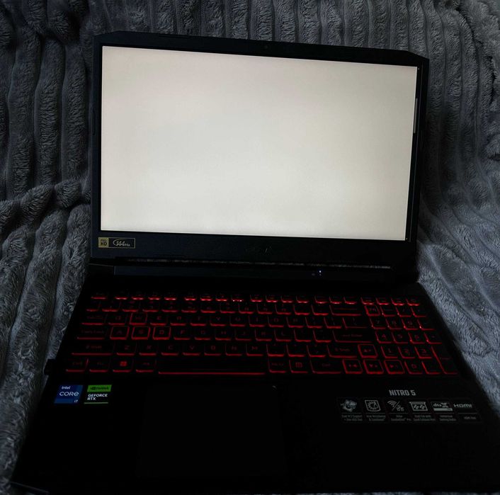 Laptop gamingowy RTX3050 i7-11600H 16/512GB idealny stan