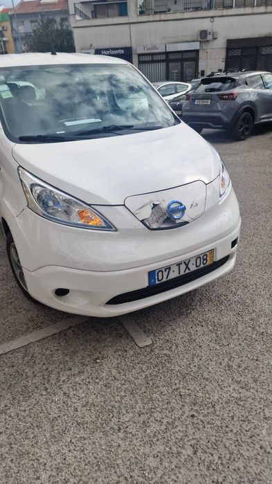 Nissan E-NV200 Elétrico