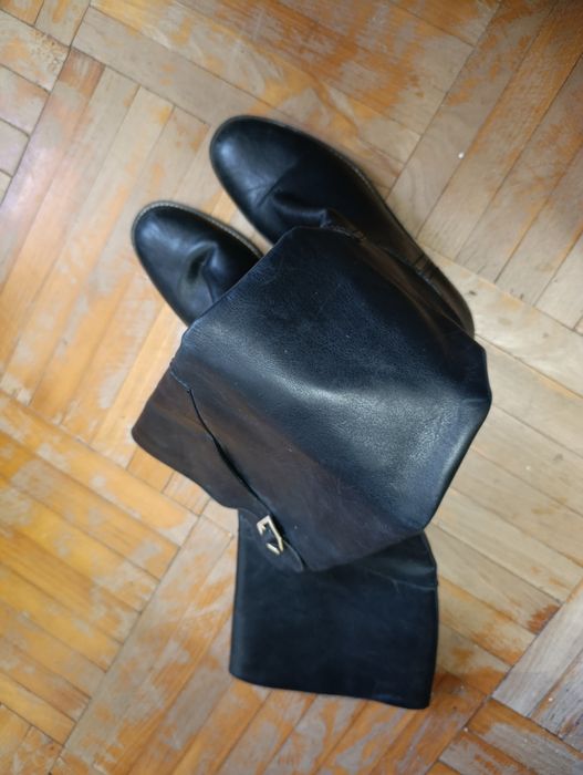 Сапоги осенние женские в хорошем состоянии