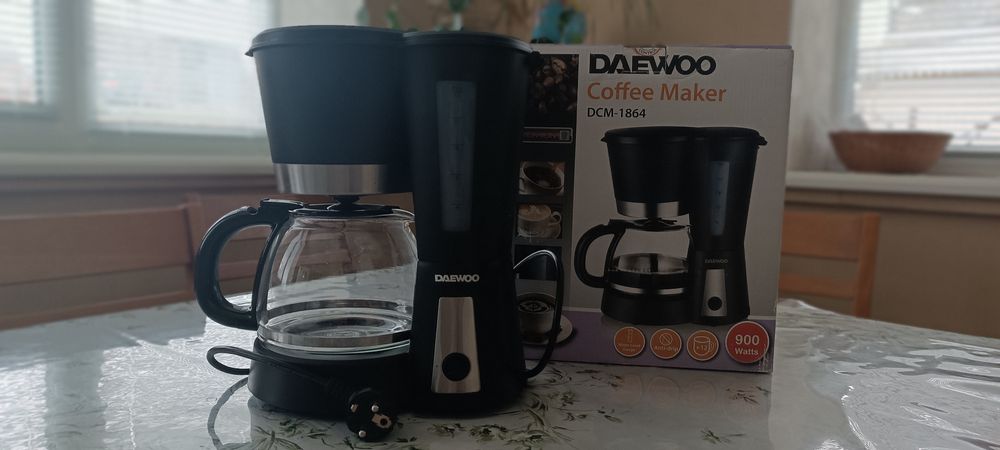 Кавоварка DCM-1864