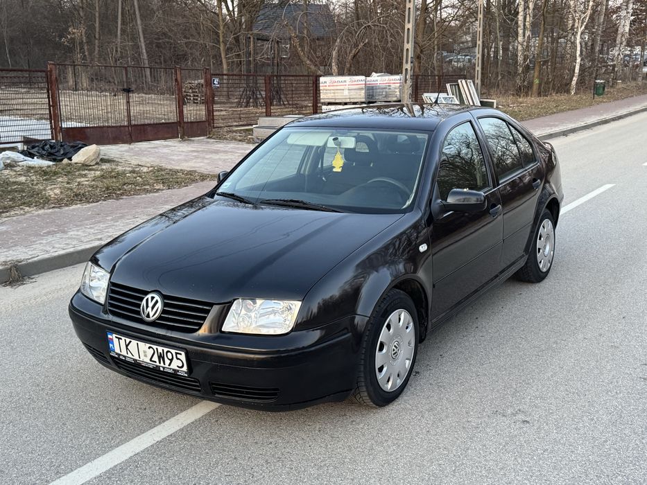 Volkswagen Bora 1.9 tdi 110km zwykla pompa 2001r z hakiem