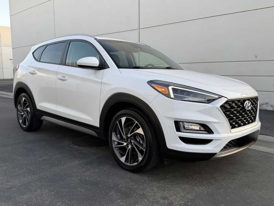 Hyundai Tucson Sport      2019