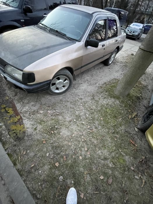 Продам форд сієра 2.0