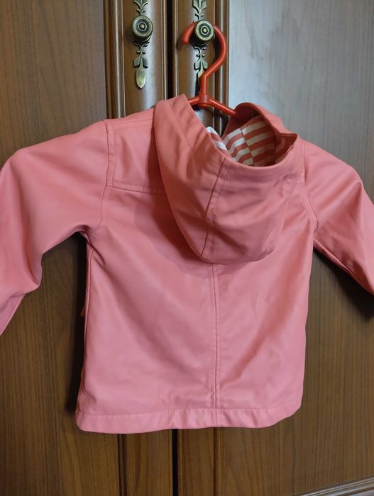 Дощовик, куртка, плащ