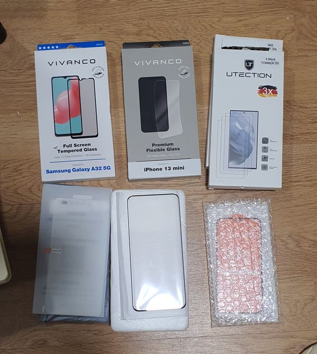 Capas, películas e ecrãs