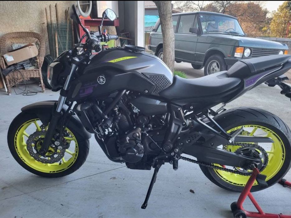 YAMAHA MT 07 2018