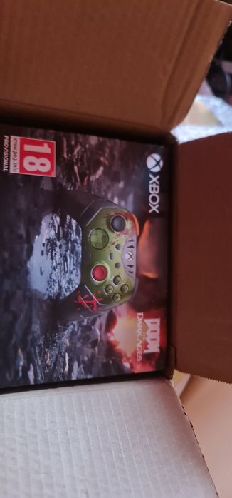 Pad xbox DOOM The Dark Ages