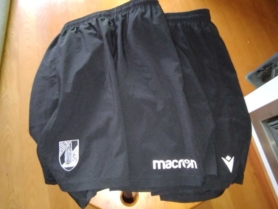 Vitória Sport Club - roupa e mochila original