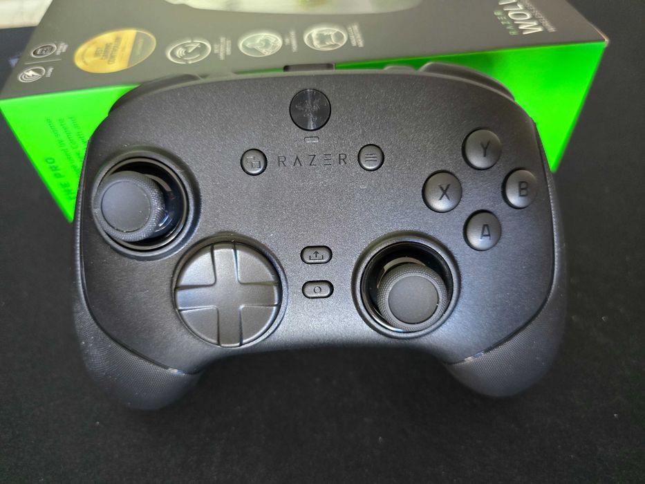 Comando Razer Wolverine V3 PRO 8k PC