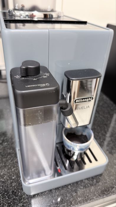 Máquina Café DeLonghi Rivelia Pebble Grey Como Nova c/ Garantia