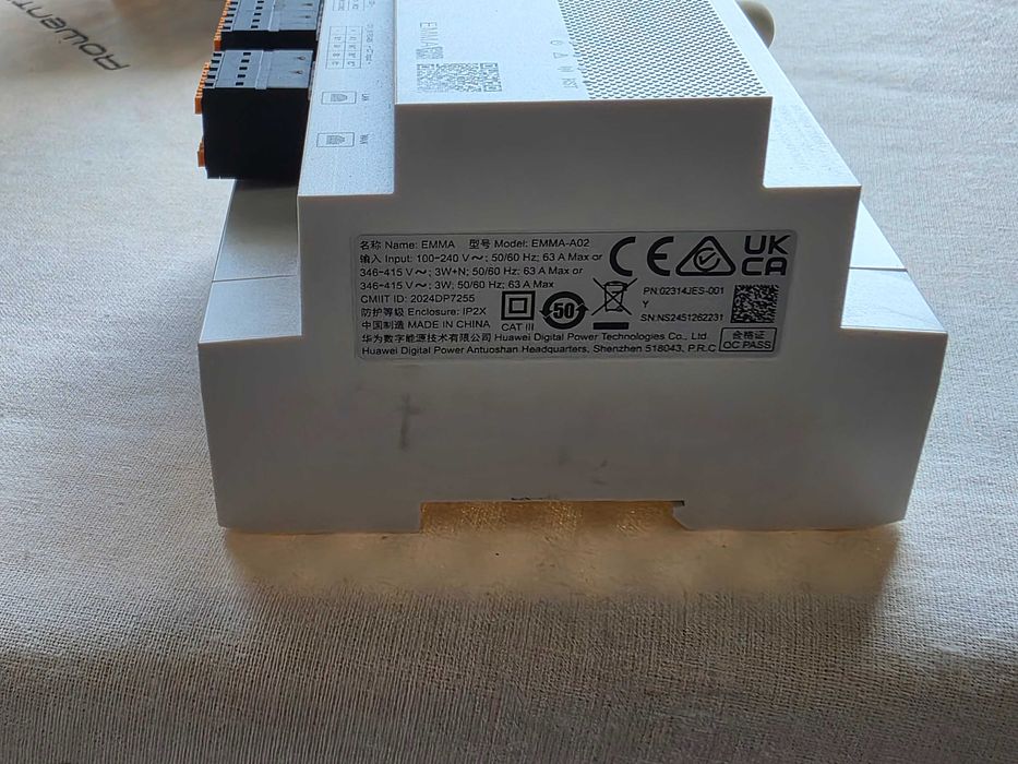 Huawei controlador inversores EMMA A02 - Gestão de energia