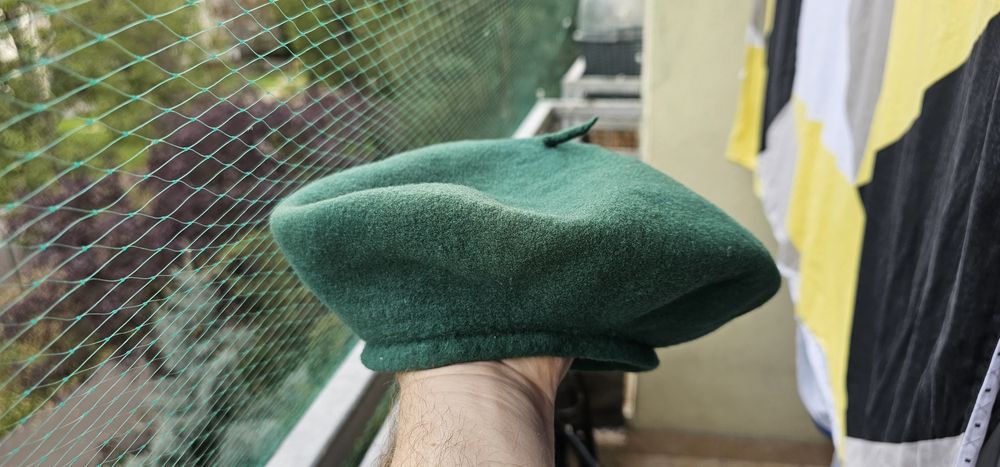 Kangol wełniany beret zielony stan bardzo dobry