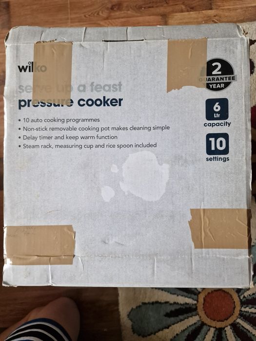 NOWY Szybkowar elektryczny Multicooker Wilko 6L 1000-1200W