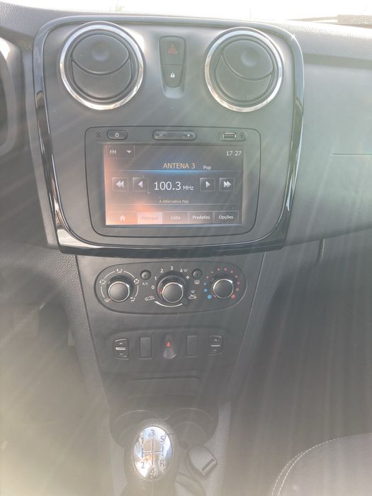 Dacia Sandero II Nacional 2015