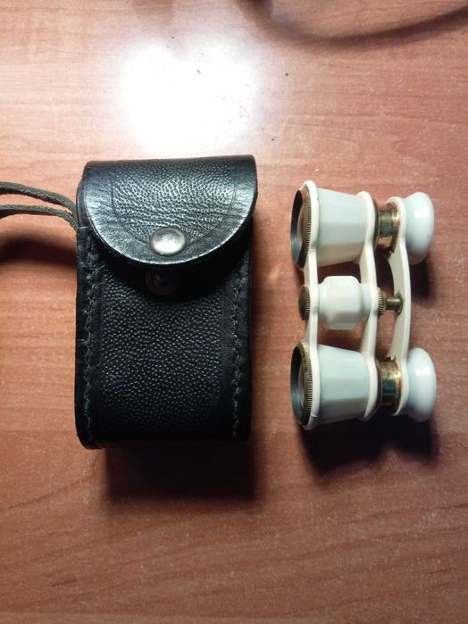 Бинокль театральный СССР.