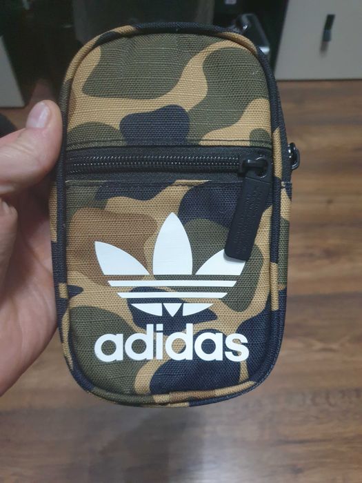 Mała saszetka adidas