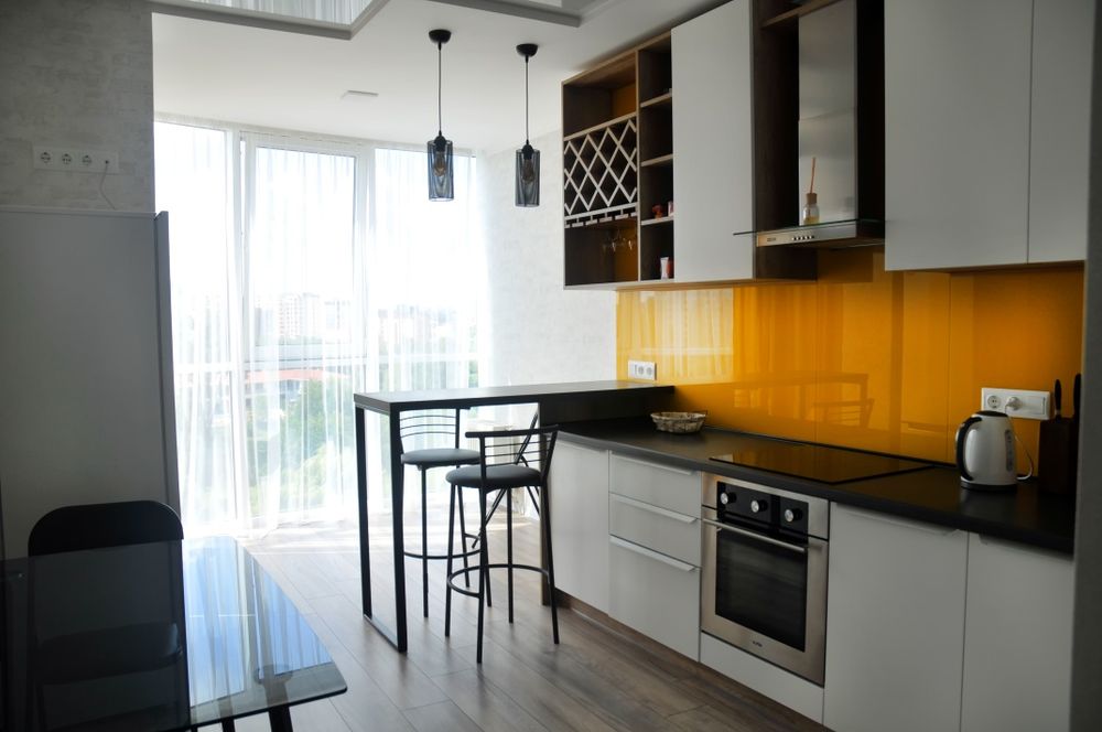 ЖК"Над Бугом".Центр.Є інші варіанти.