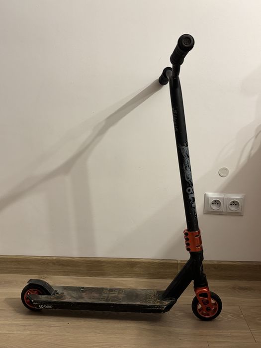 Hulajnoga wyczynowa trikowa freestyle oxelo Mf1.8+ decathlon dla dzieci i dorosłych