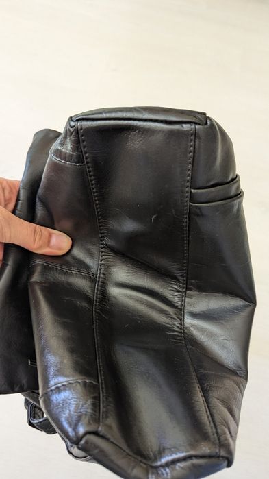 Шкіряна жіноча сумочка