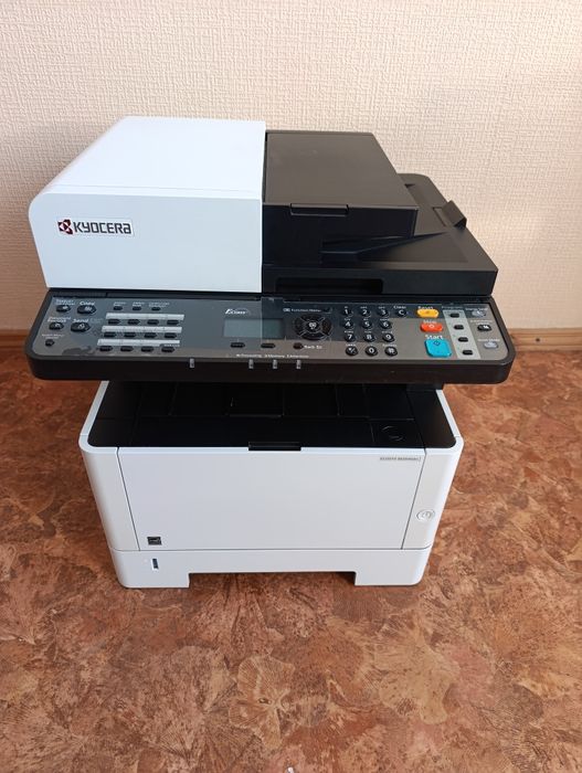 Принтер KYOCERA M2040dn