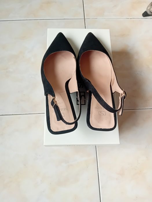 Vendo  sapatos Scarpin