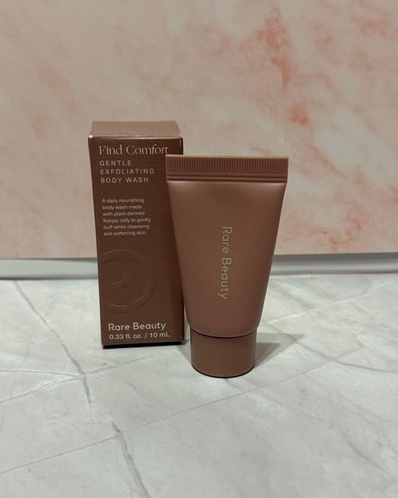 Rare Beauty Gentle Exfoliating Body Wash Mini Żel