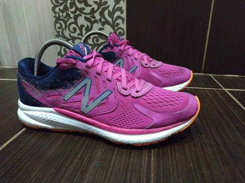 Женские кроссовки new balance vazee prism v2 w originals